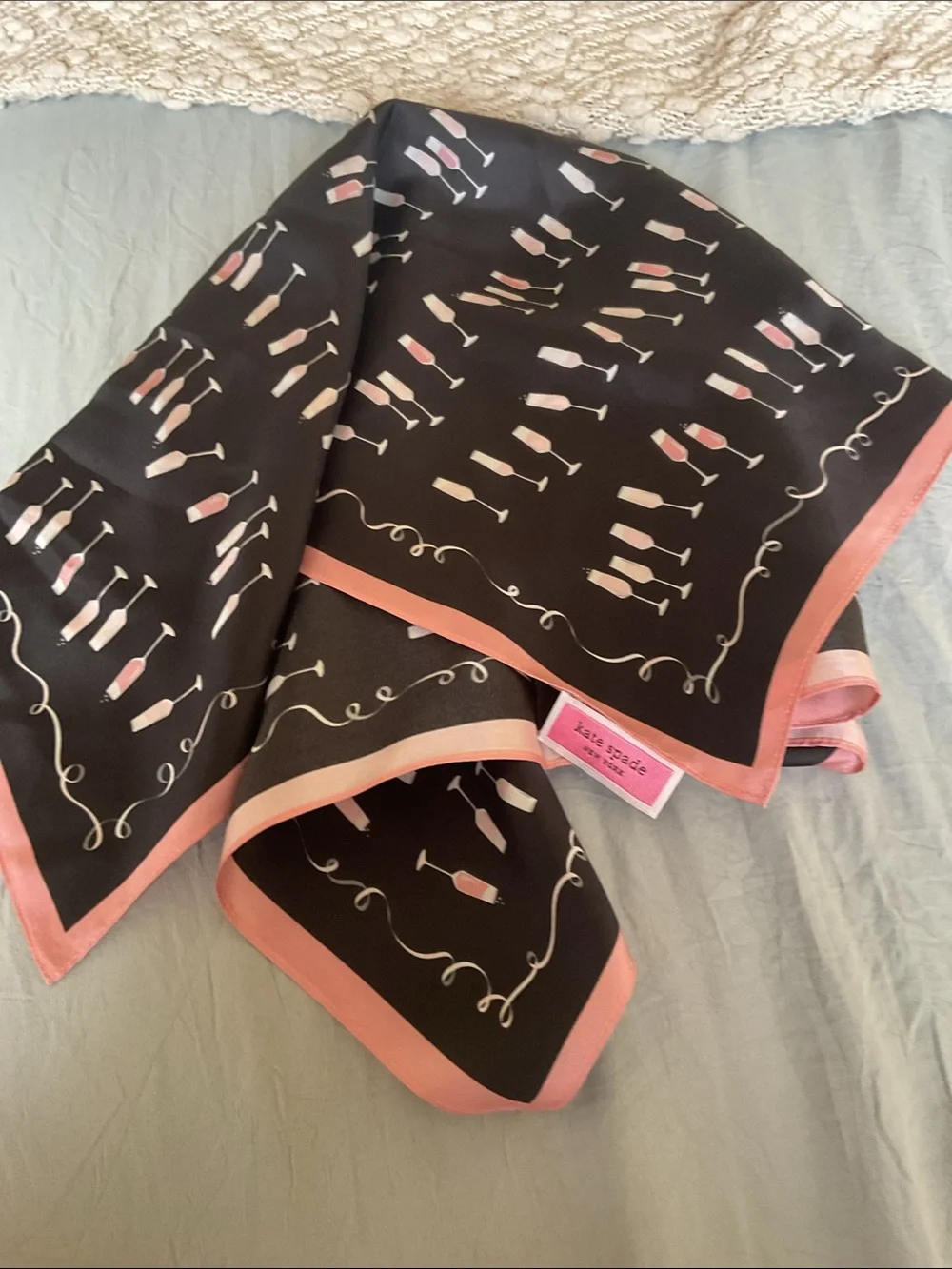 Kate Spade champagne Scarf EUC - Picture 6 of 7